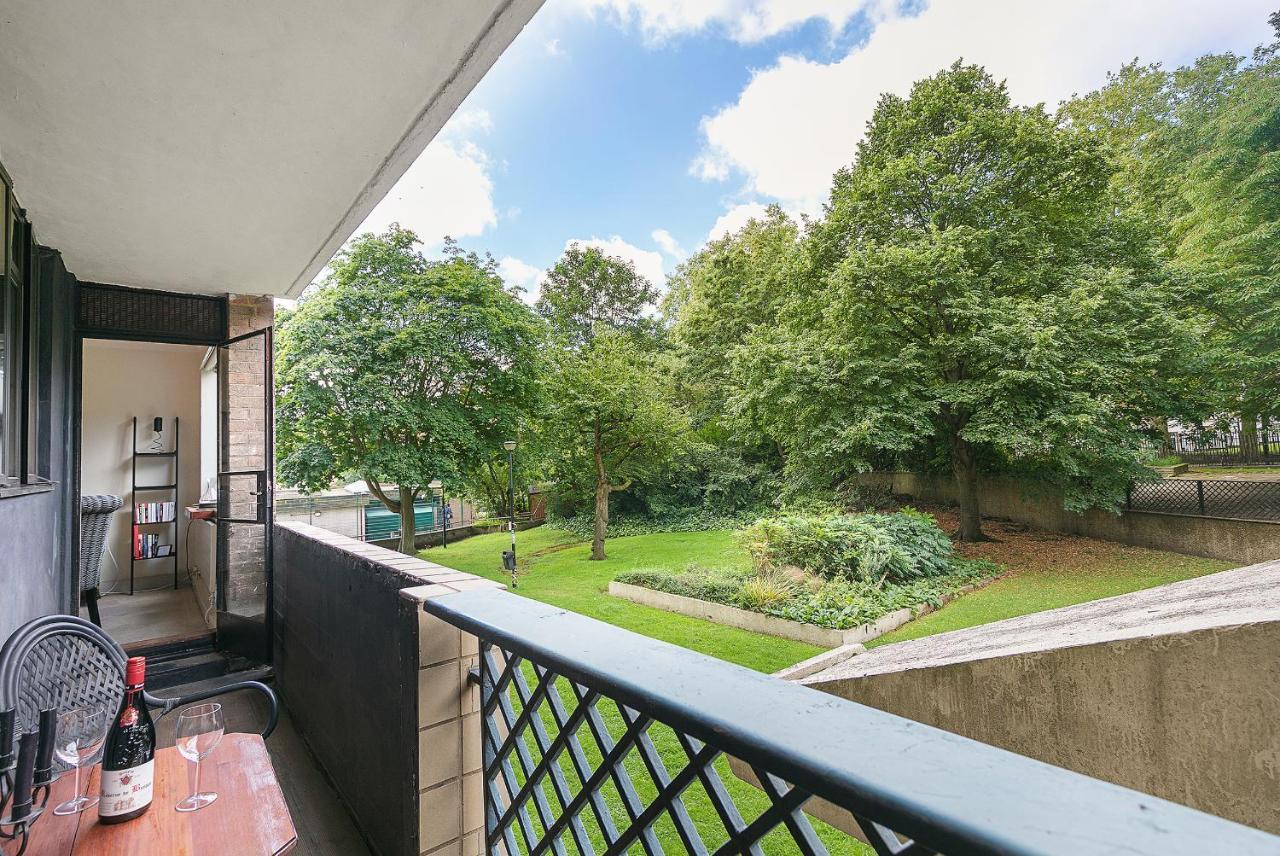 Veeve - Thirties Icon By Sadler'S Wells Apartment London Exterior photo